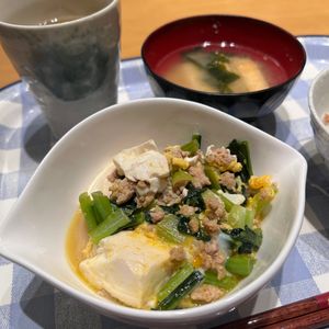 まなの作ってみた!投稿(【豆腐とひき肉の卵とじ】和風な味わいのほっこりおかず♡)
