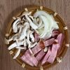 【ベーコンしめじ玉ねぎのコンソメスープ】旨味じゅわ〜♡の下準備