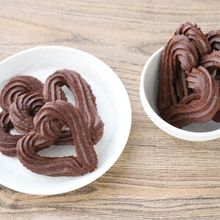 ココアで簡単ハートサブレ☆甘すぎないサクサクおやつ
