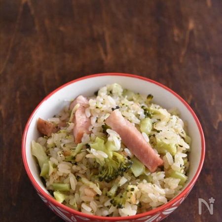 ブロッコリーとベーコンの炊き込みご飯 By 四万十みやちゃん 宮崎香予 レシピサイト Nadia ナディア プロの料理家のおいしいレシピ