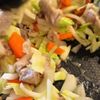 野菜たっぷり！子どもが夢中で食べた【濃厚ちゃんぽん麺】の工程1