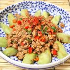 パッパッと10分♪蒸しナスの麻婆肉味噌かけ