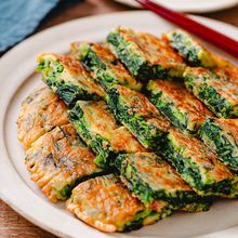 米粉でグルテンフリー!ほうれん草の簡単もちもちチヂミ