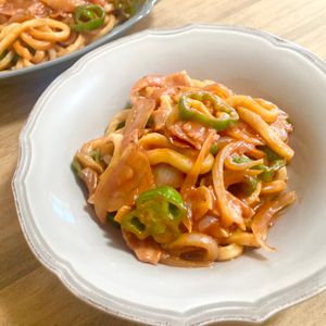 ゆかりの作ってみた!投稿(パスタより美味しい!?『うどんナポリタン』ランチに最適♡)
