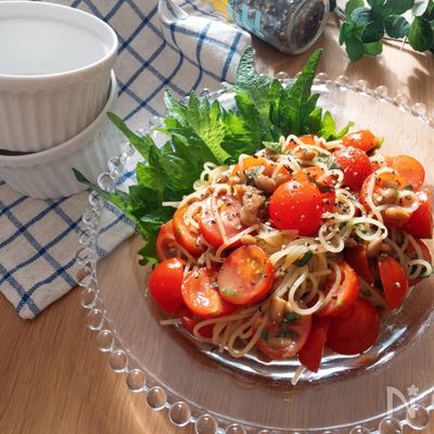 栄養たっぷりヘルシー美味しい♡納豆とミニトマトのパスタサラダ