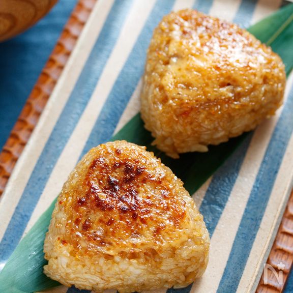 めんマヨde焼きおにぎり【#夜食 #トースター #受験生】