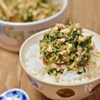 豆苗とベーコンの炒り豆腐