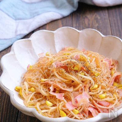 豆もやしとベーコンの春雨炒め