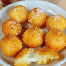 【チーズinもちもちポテトボール】
子どもウケよし！