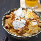 豚もつの煮込み