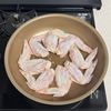 鶏手羽先の塩ガーリック焼きの工程2