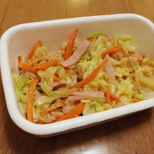やわらかの作ってみた!投稿(【常備菜】炒めて手軽に!キャベツとハムの甘酢漬け)
