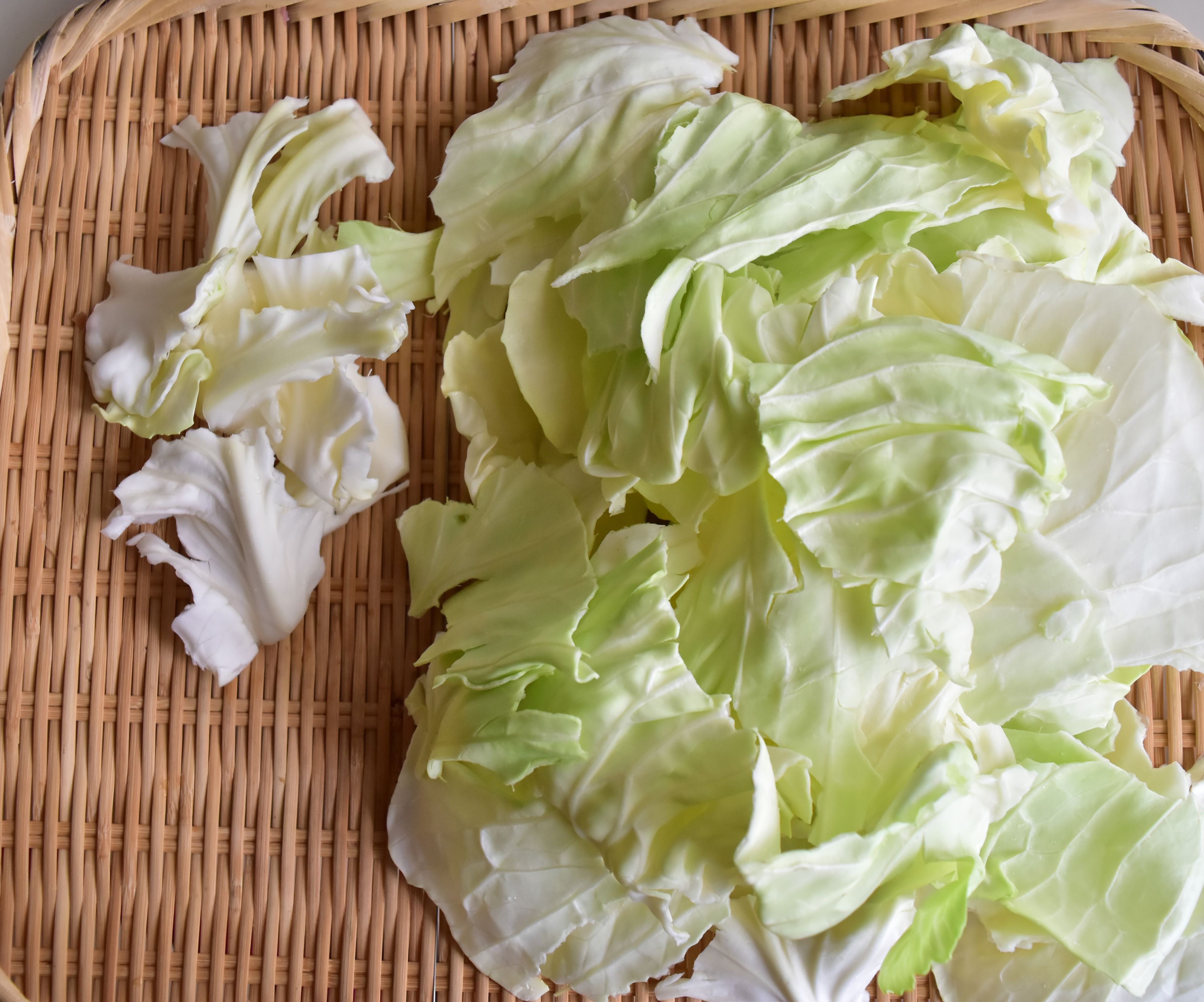 キャベツ1/4個。ガリぽんキャベツのホットサラダ。 | レシピ