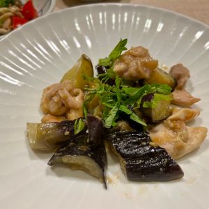 1310187の作ってみた!投稿(なすが美味しすぎる!絶品おかず【茄子と鶏肉のみそ照り炒め】)