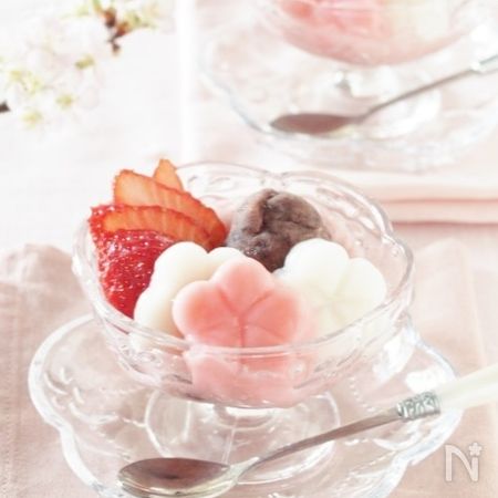 可愛い お花白玉 甘酒しるこ By 盛りつけ師 もりたとしこ レシピサイト Nadia ナディア プロの料理家のおいしいレシピ