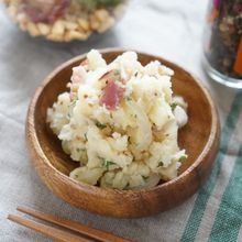 夏のお弁当用に☆大人のポテサラ