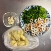 さっとあと一品！菜ばなとじゃがいもとちくわの塩麹炒めの下準備