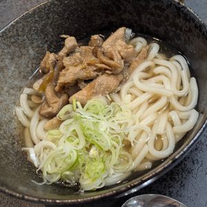 ひつじの作ってみた!投稿(豚バラ「肉うどん」簡単♪我が家で人気♪)