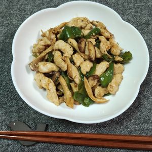 M＊Pの作ってみた!投稿([ささみでチンジャオロース風]エリンギ入りでヘルシー♪)