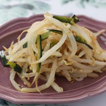 即席!もやしとかぼちゃ(皮の部分のみ)のナムル