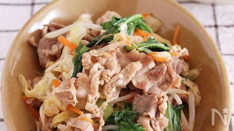 野菜炒めのマンネリ防止♡塩バターで気分が上がる野菜炒め♡ By あいのおうちごはん | レシピサイト Nadia | ナディア - プロの料理家のおいしいレシピ