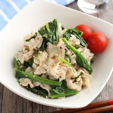 茹でて和えるだけ！豚肉とほうれん草の和風和え