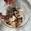 レンジで簡単♡きのこの柚子胡椒ポン酢和え【腸活作りおき】の工程2