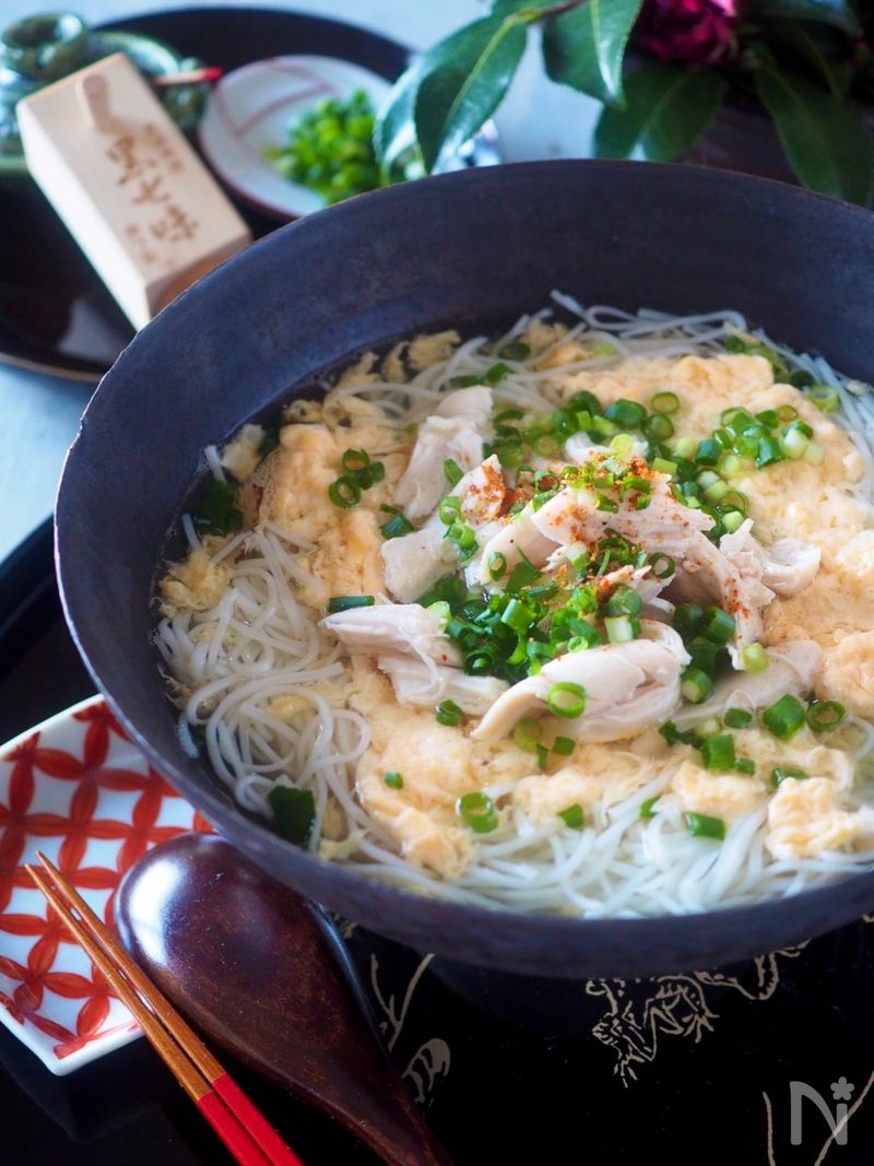 【夜食にも胃にも優しい】ふわふわ卵とささみの親子にゅうめん by 道添明子〈あーぴん〉 レシピサイト Nadia