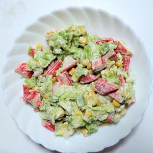 ふうかの作ってみた!投稿(カニカマ入りのコールスローサラダを極めたよ🤭✨)