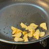 【ガーリック牛焼肉丼】バター醤油タレがしみてご飯止まらない♪の工程1