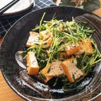 簡単・ヘルシー・5分・美味しい〜♡厚揚げと豆苗の中華炒め