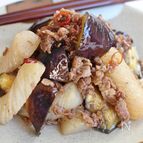 牛肉とこんにゃくの甘辛炒め