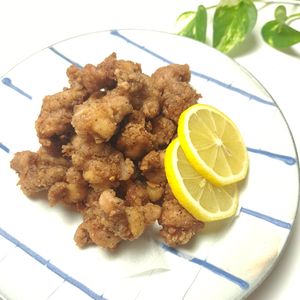 とのちゃまの作ってみた!投稿(【スパイシー鶏ひざ軟骨の唐揚げ】黒胡椒と一味唐辛子で)