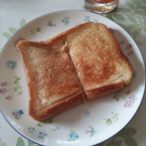 KUMIKOの作ってみた!投稿(【シナモンシュガーバタートースト】フライパンでカリうまっ♡)