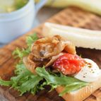 手軽にあの味♪『豚バラてりやきバーガー』