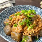ご飯が進む激うまおかず♡【こんにゃくとえのきの甘辛炒め】