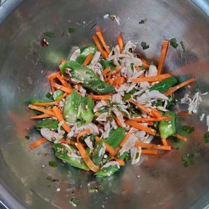 KUMIKOの作ってみた!投稿(【オクラとささみの大葉ぽん酢和え】)