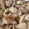 ご飯にもワインにも合う!手羽元と新玉ねぎのトマト煮込みの工程3
