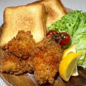 楽ラク手抜キッチン🐶🐾の作ってみた!投稿(コスパ最強！鶏むね肉で♪【ザクザクフライドチキン】)