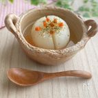まるっとほっこり♡丸ごと新玉ねぎのスープ