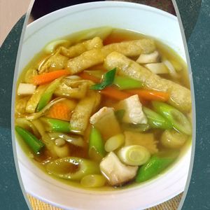 チョロリスの作ってみた!投稿(【出汁が効いたカレーうどん】お店の味をお家で簡単に！)