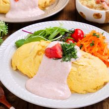 混ぜるだけの明太大葉ごはんで♡『明太クリームオムライス』