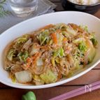 重ねてチンするだけ「ご飯がすすむ！ひき肉春雨」白菜の消費にも