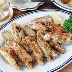 カリッじゅわ！揚げたて最高！手羽中のレモンバジルから揚げ