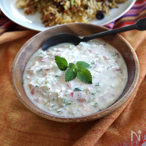 ライタ（インドのヨーグルトソース）〜スパイス料理のお供に