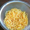 味付ザーサイとトマトの冷製パスタの工程1
