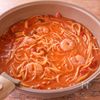 【ツナとえびのトマトクリームパスタ】牛乳&ワンパンでお手軽♪の工程3