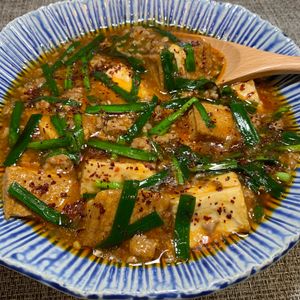 楽ラク手抜キッチン🐶🐾の作ってみた!投稿(ボリューム満点♪ちぎり厚揚げとニラの濃厚そぼろあん)
