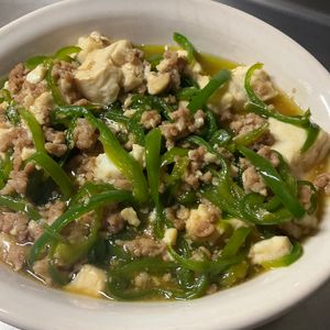 akabecoの作ってみた!投稿(ごはんがすすむ！じゅわっとジューシー【ピーマン肉豆腐】)