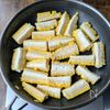 【悪魔のピリ辛とうもろこし】芯ごとガブッ!!🌽の工程2